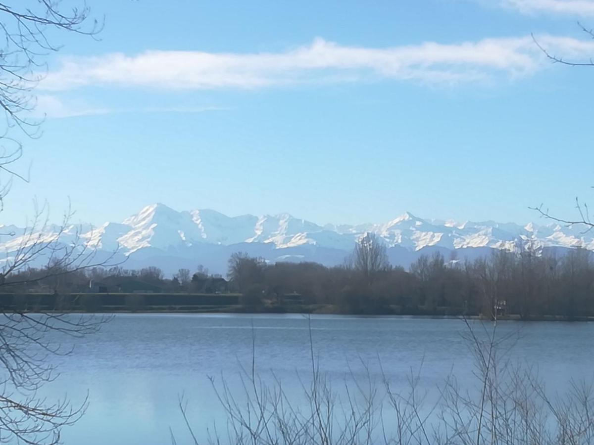 Du Cote De Chez Paule, Chambre Avec Entree Independante Et Salle D'Eau Privative Séméac Exteriör bild