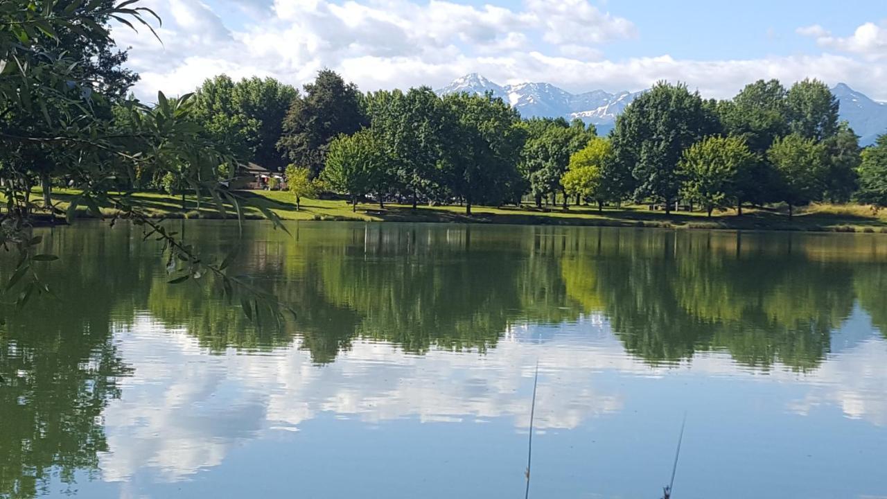 Du Cote De Chez Paule, Chambre Avec Entree Independante Et Salle D'Eau Privative Séméac Exteriör bild